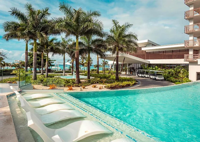 Sonesta Ocean Point Resort (Adults Only)