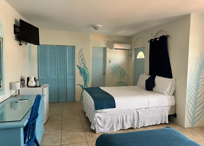 Seaview Beach Hotel